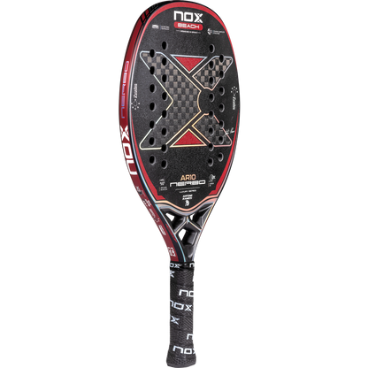Pala de Beach Tennis NOX AR10 Nerbo By Antomi Ramos