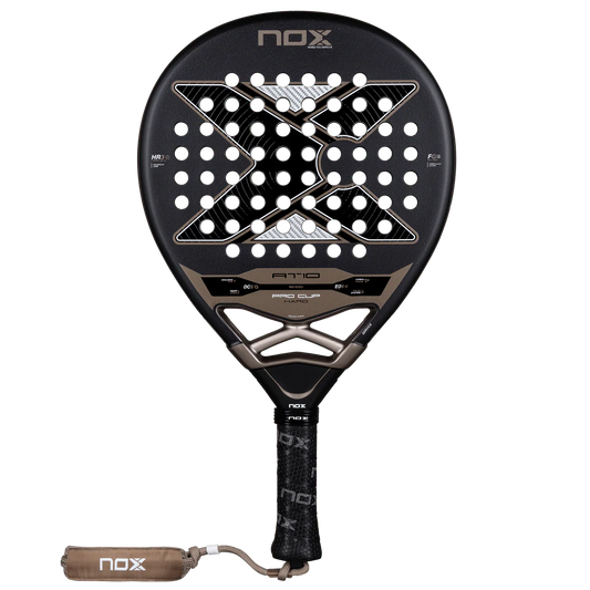 Pala de Pádel Nox AT10 Pro Cup Hard 2026