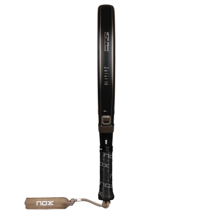 Pala de Pádel Nox AT10 Pro Cup Hard 2026